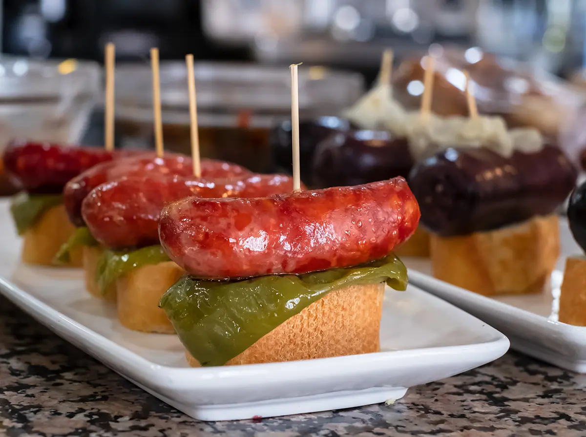 TAPAS en el Bar La Portera cerca de La Posada de Mosqueruela hotel vacaciones relax con amigos